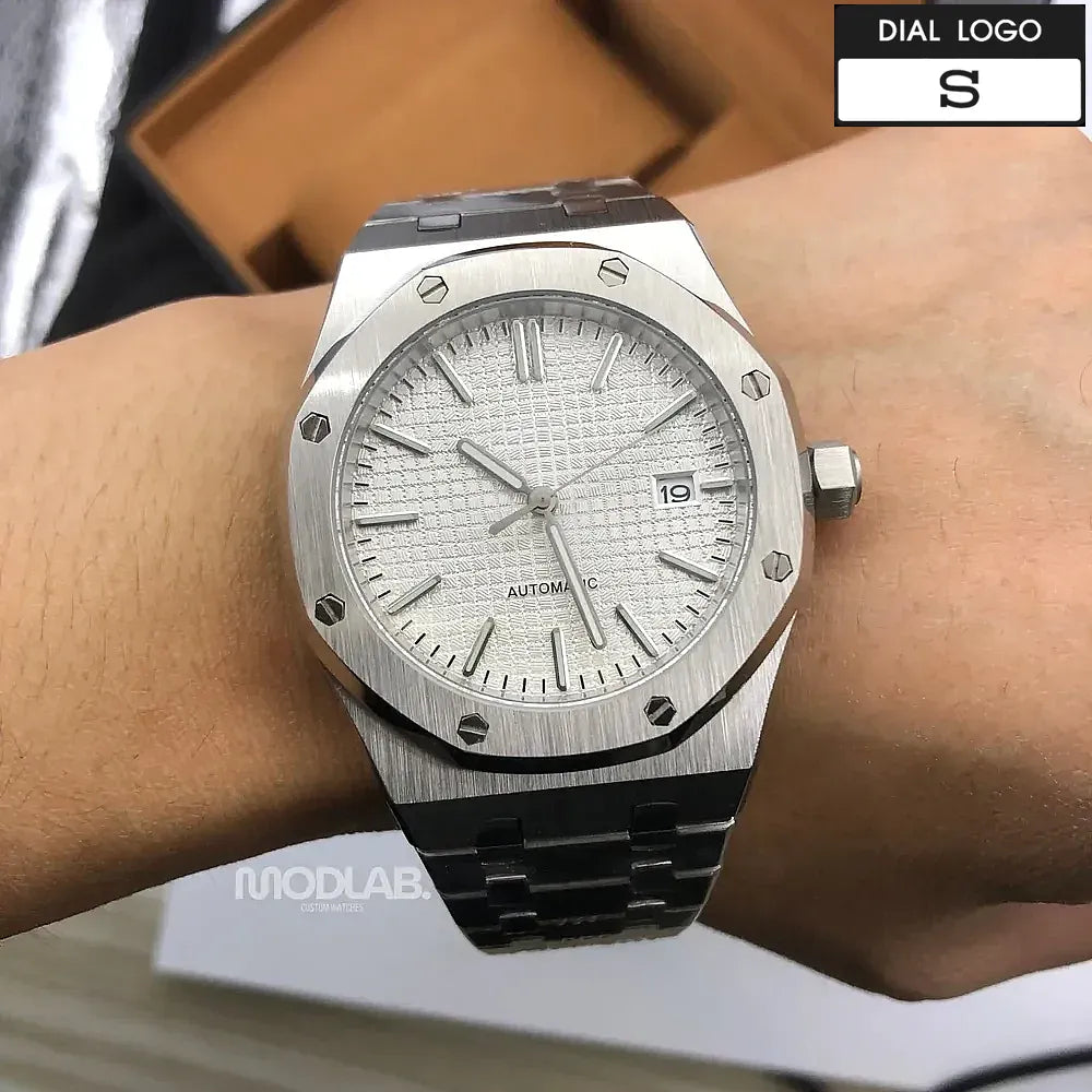Royal Seikoak | White