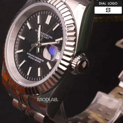 Seikojust | Classic Black