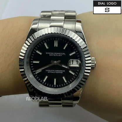 Seikojust | Classic Black