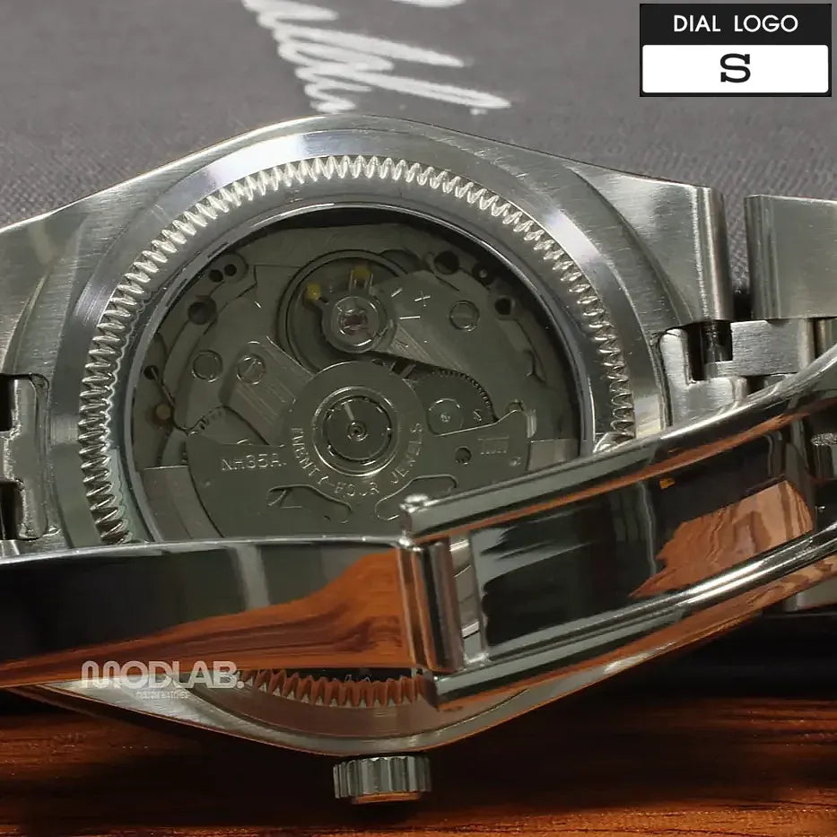 Seikojust | Land-Dweller Blue Fish