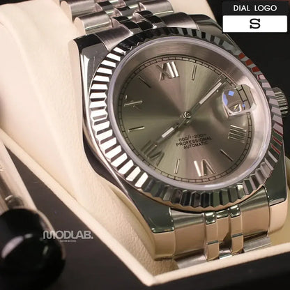 Seikojust | Roman Champagne