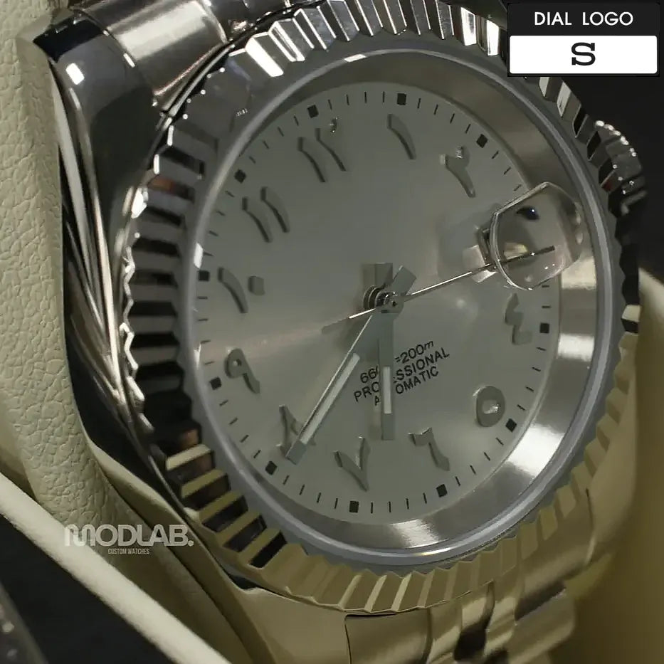 Seikojust | White Arabic Textured